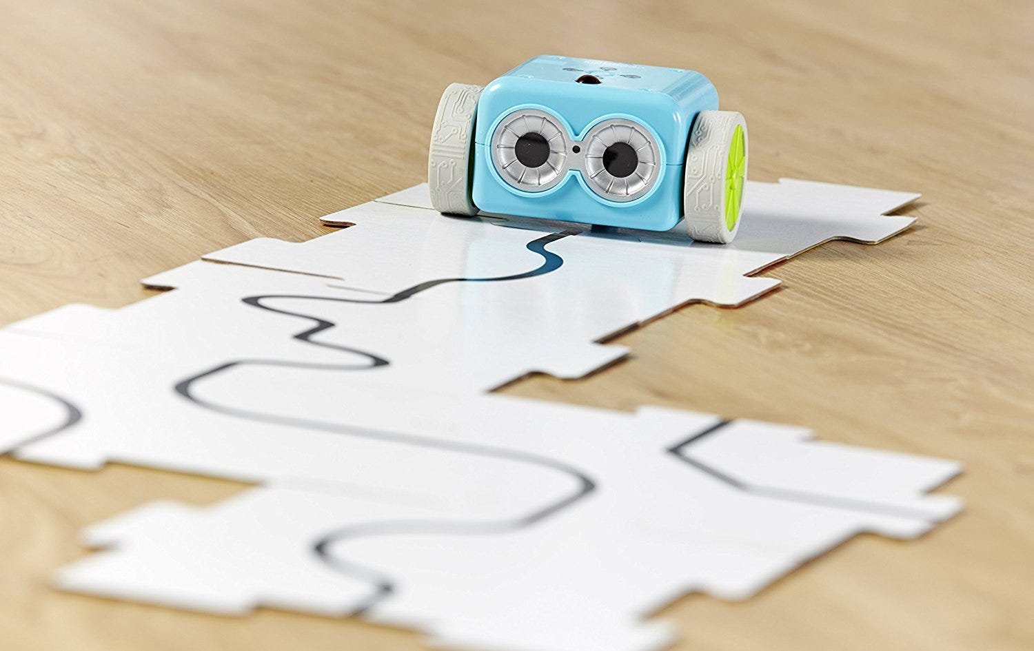 Learning Resources - Botley The Coding Robot 77 Pc Set