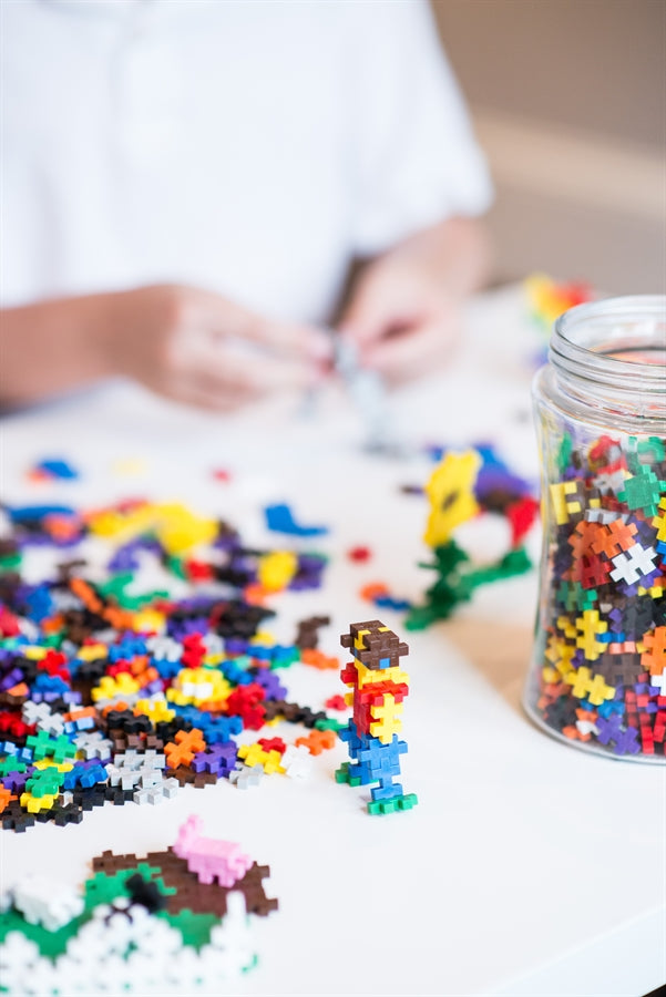 Plus Plus Puzzles - Basic Pack - 300 Pcs